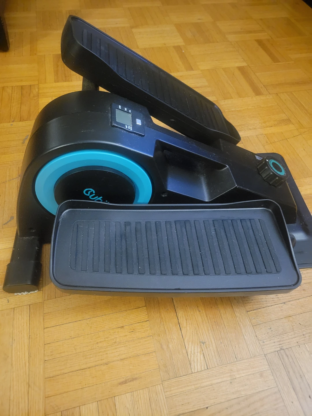 Cubii Jr. Compact Seated Elliptical - photo 2