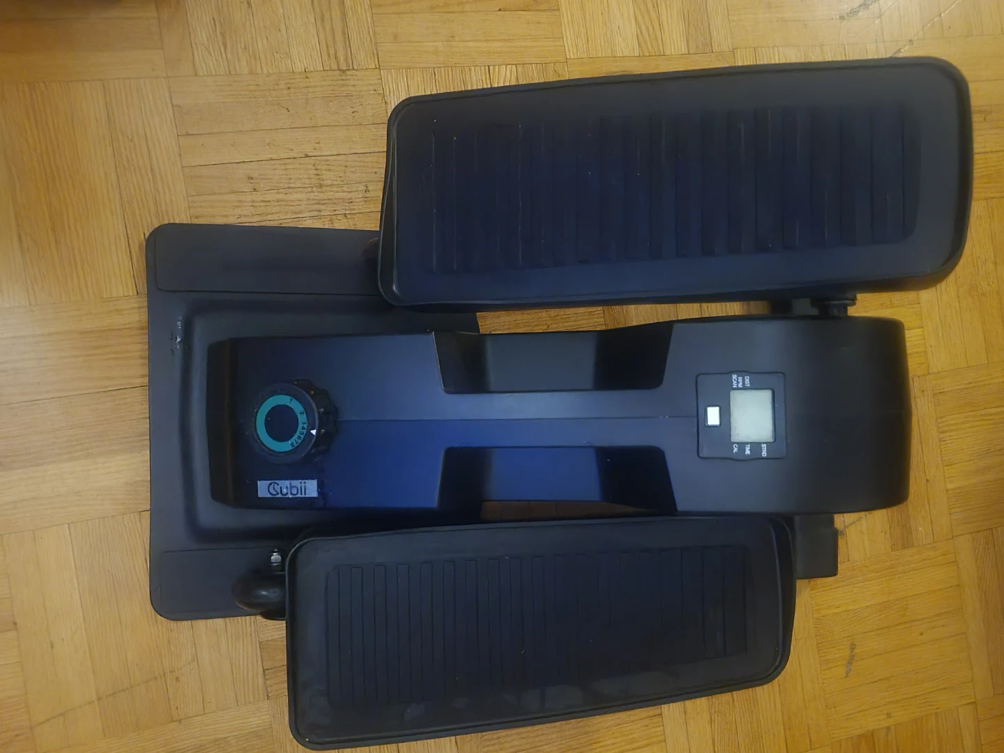 Cubii Jr. Compact Seated Elliptical - photo 3