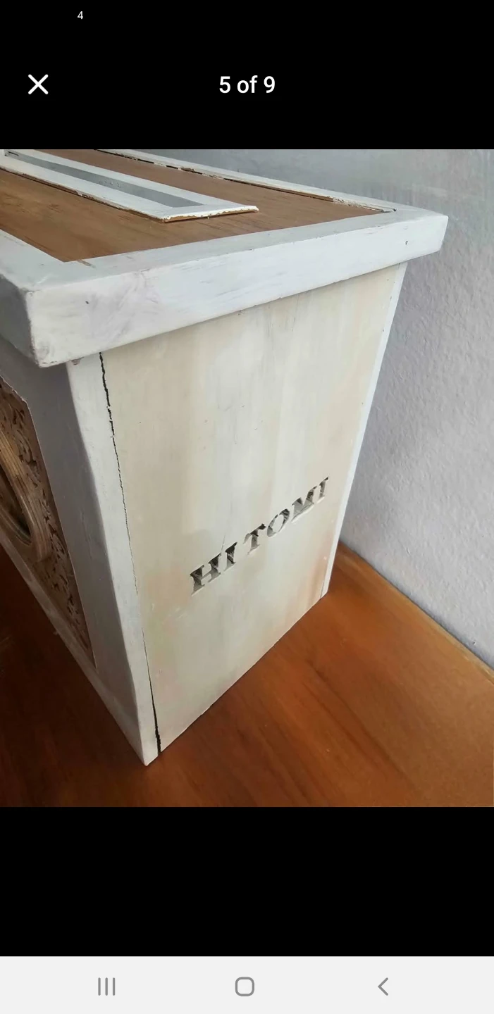 Wooden Box with Bird Design and Custom Names - photo 3