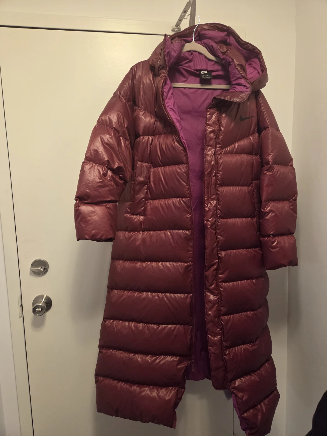 Nike Puffer Coat - Size Large