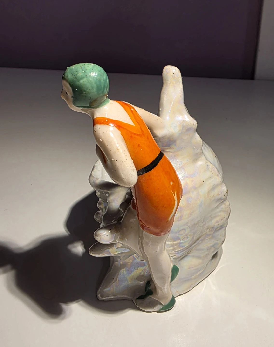 Vintage Diver Figurine Seashell Made in Japan - photo 2