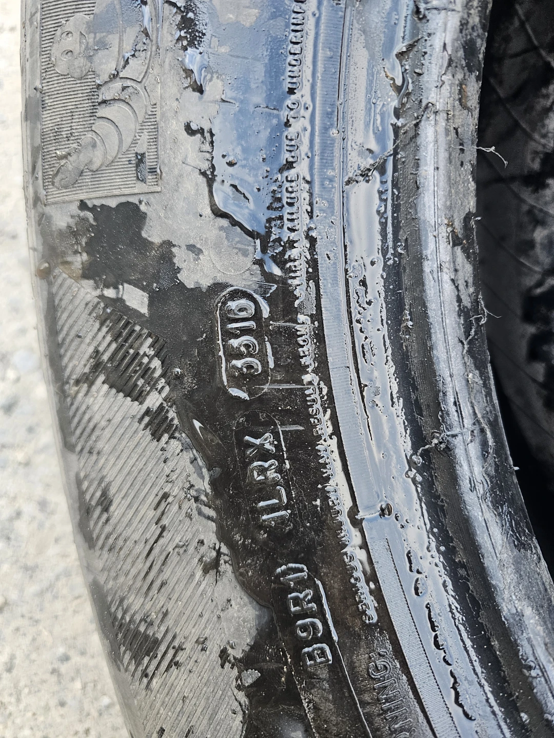 2X255/60/R19 mechelin latitude all season tires only 2 - photo 3