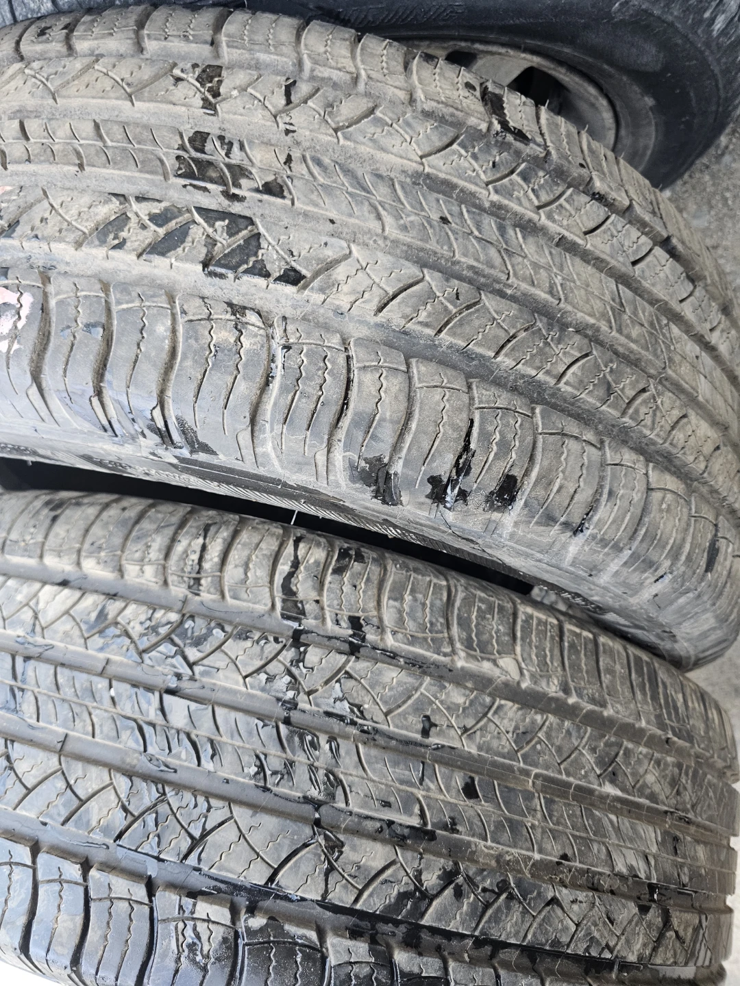 2X255/60/R19 mechelin latitude all season tires only 2 - photo 4