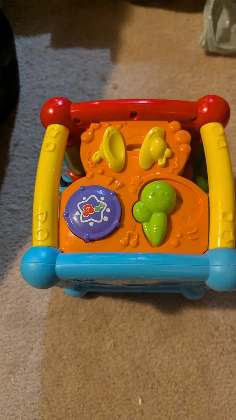 VTech Go! Go! Smart Wheels Activity Cube - photo 3