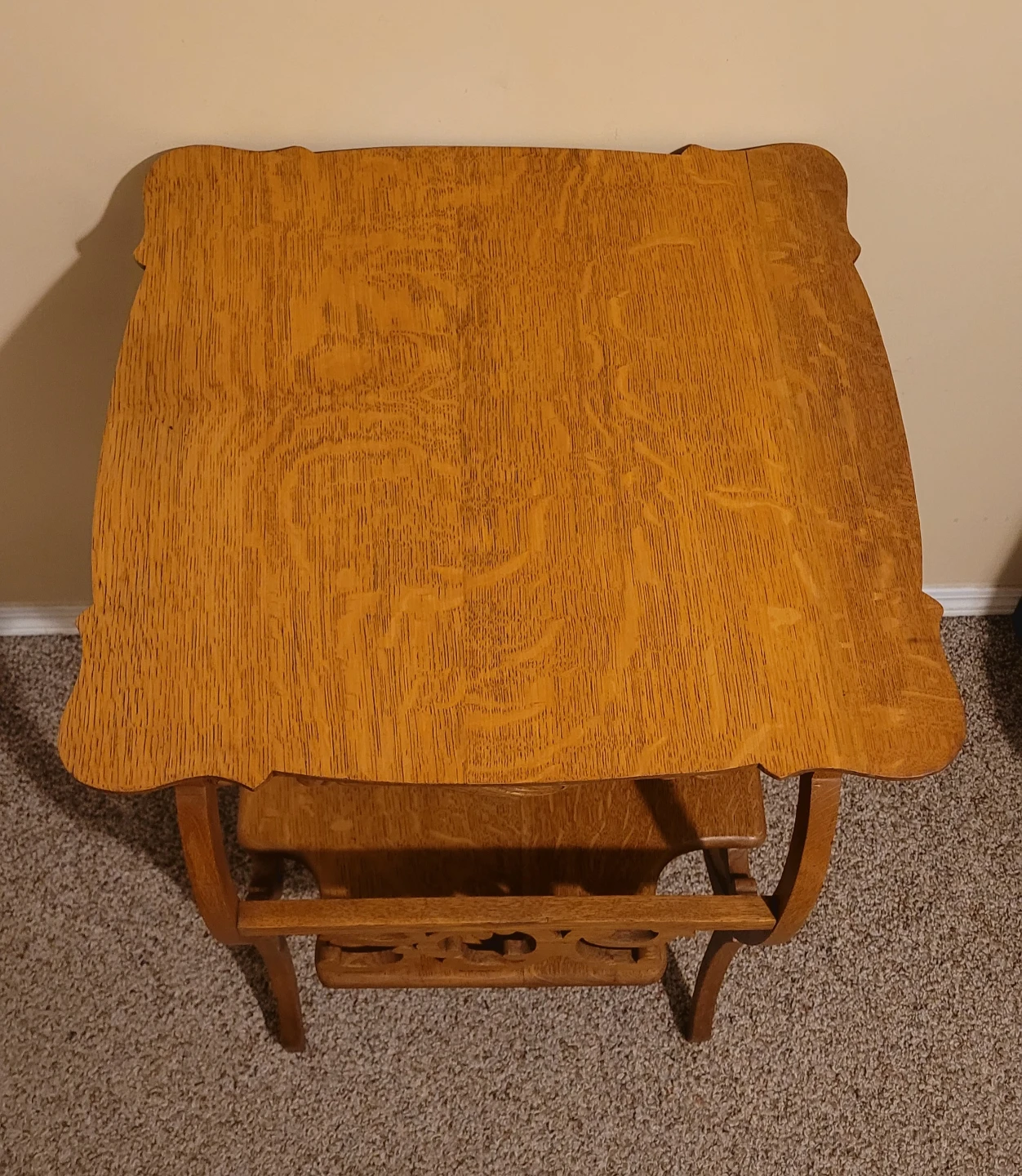 Antique Oak Parlor Table - photo 4