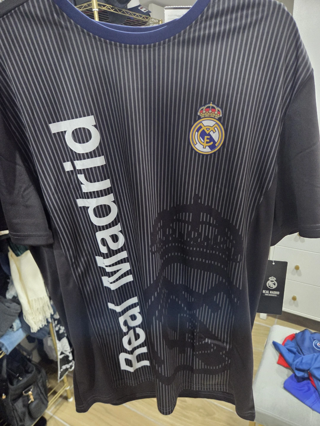 Real Madrid Black Jersey L - photo 3