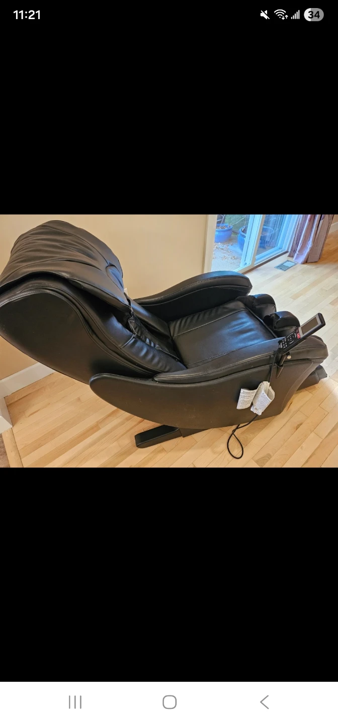 Panasonic EP-MA03 Massage Chair - photo 2