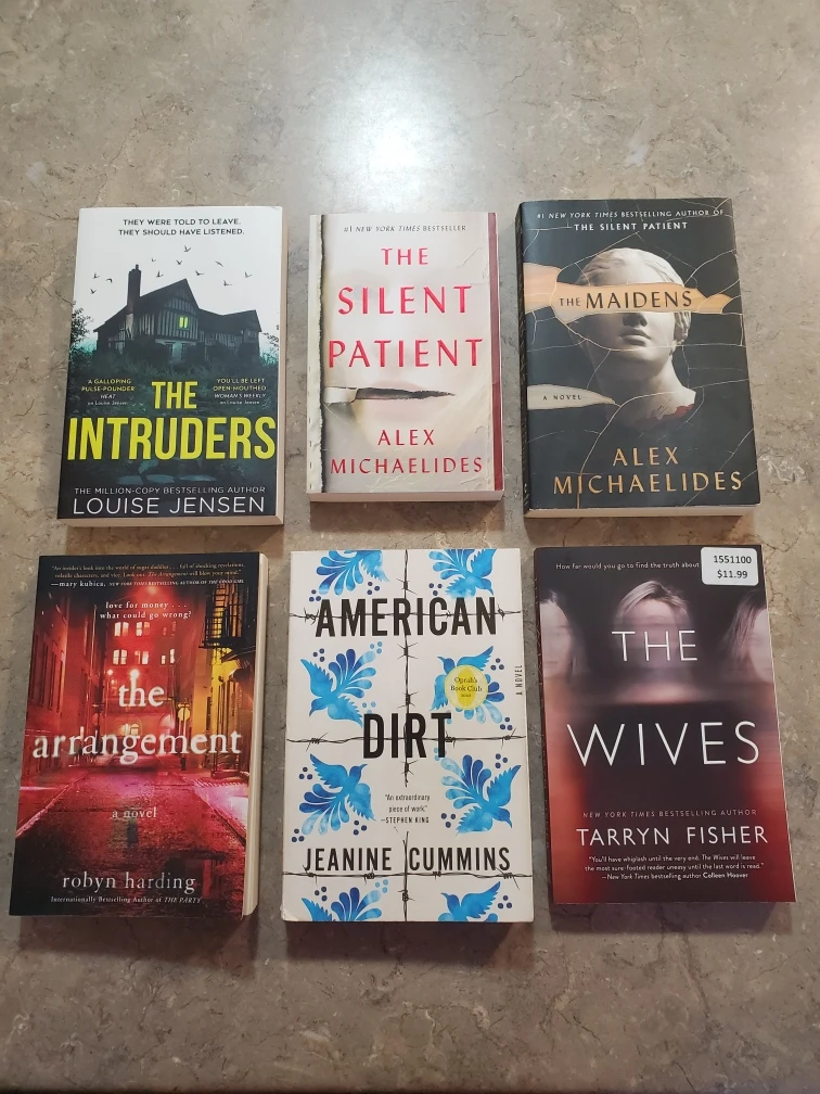 Assorted Thriller/Horror Books 🥕