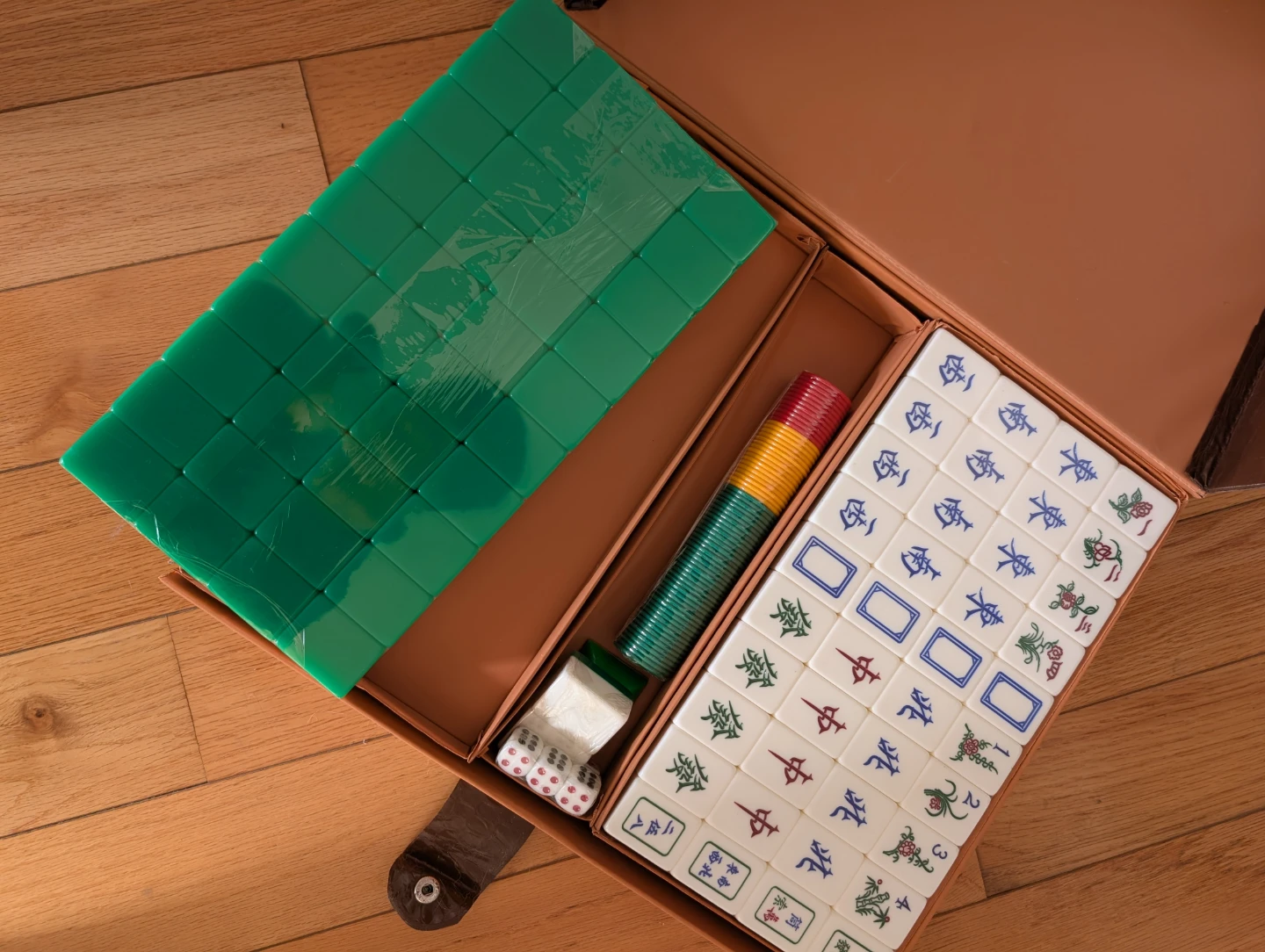 Mahjong Set with Case - photo 3