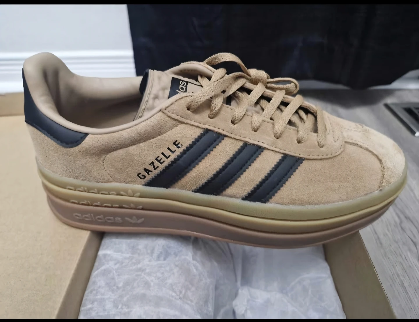 Adidas Gazelle Bold W Size 7 - photo 2