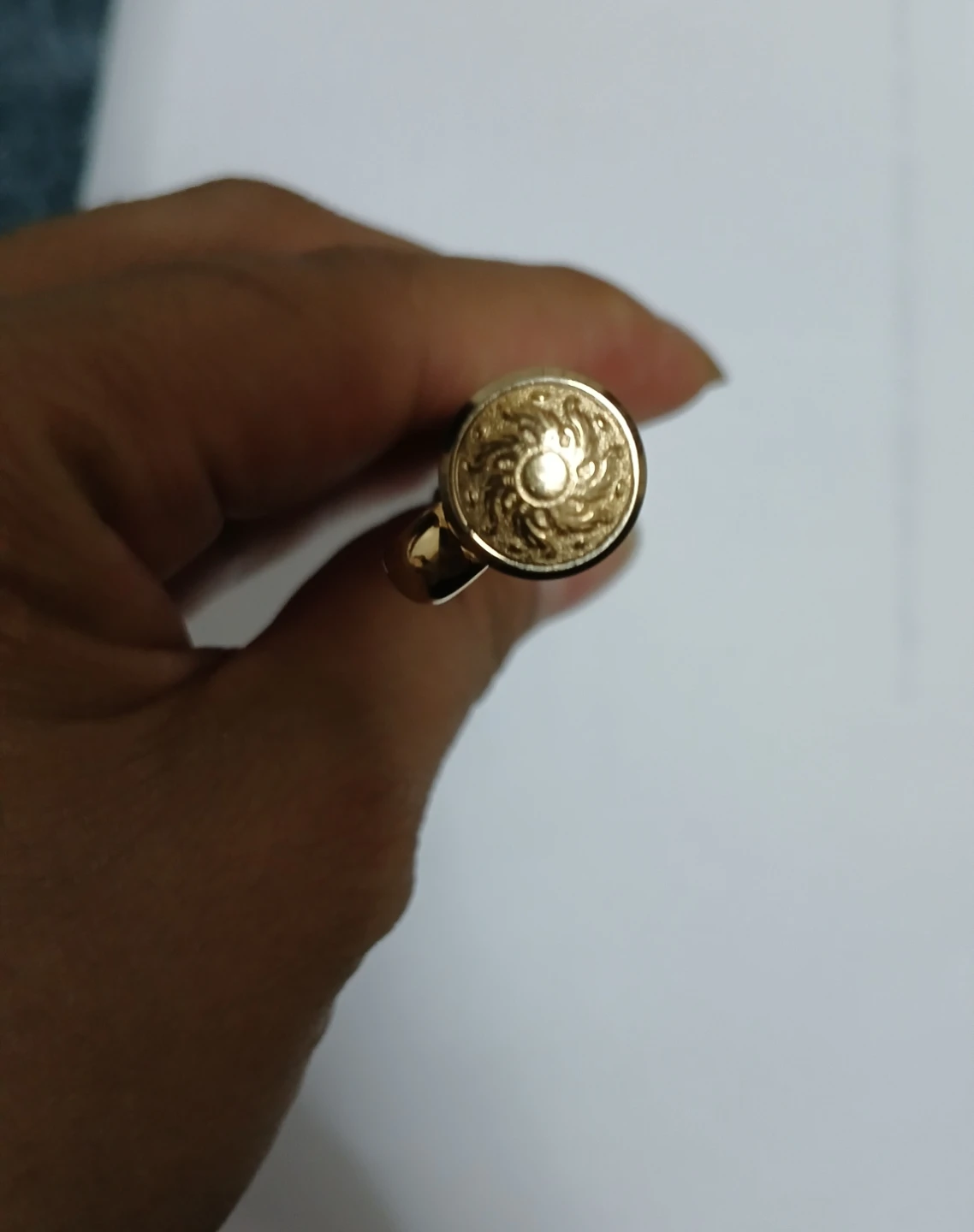 Levenger Gold Ballpoint Pen with Extra Refill