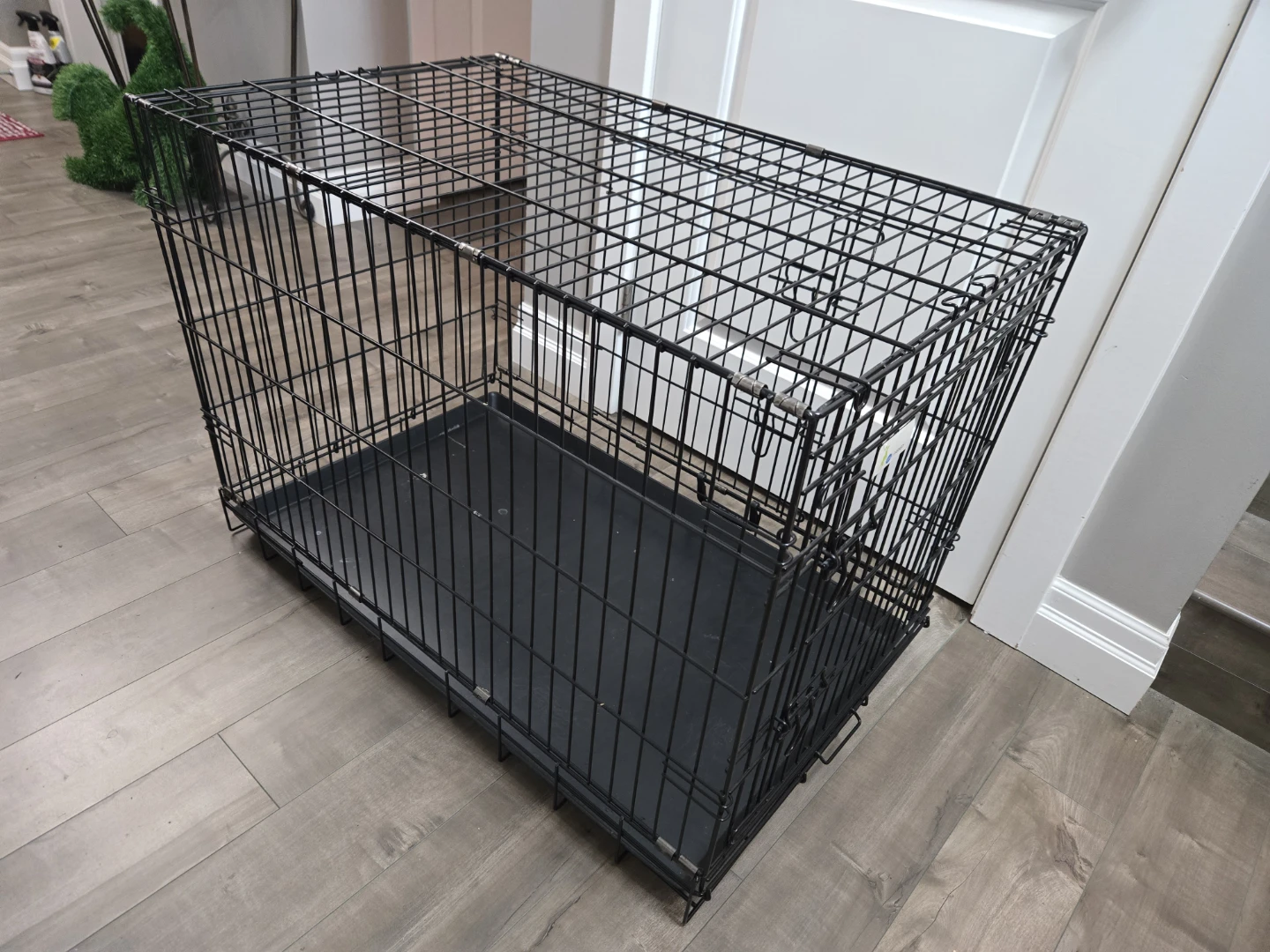 Black Wire Dog Crate - Collapsible