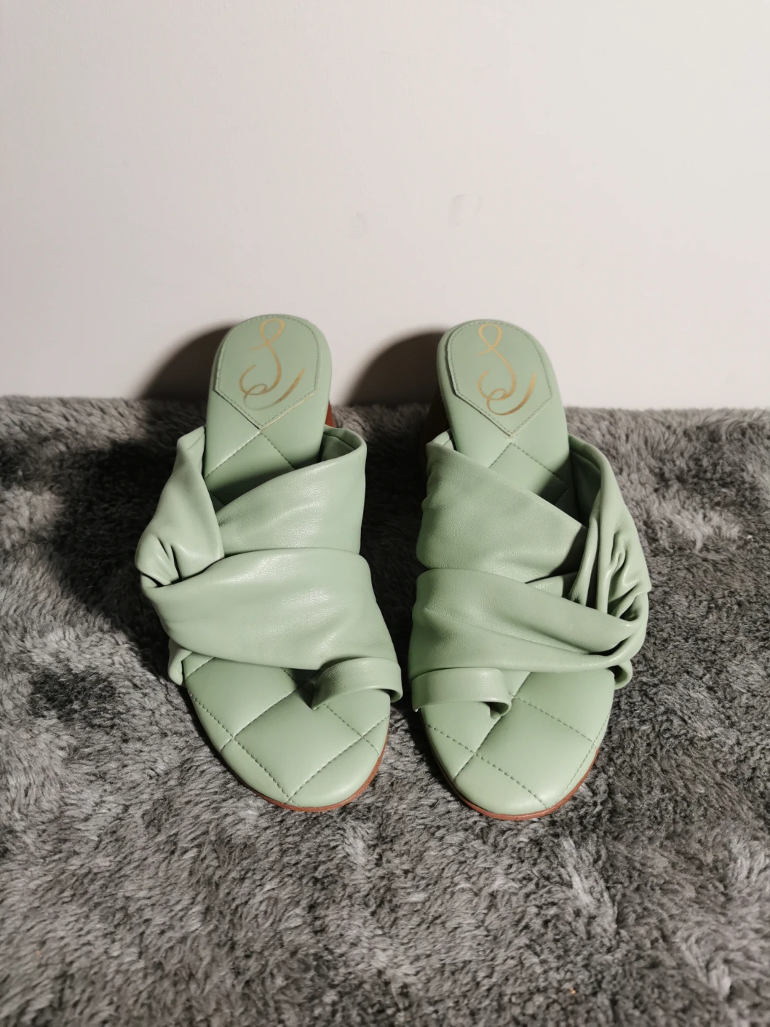 Sam Edelman knotted heeled sandals, size 6