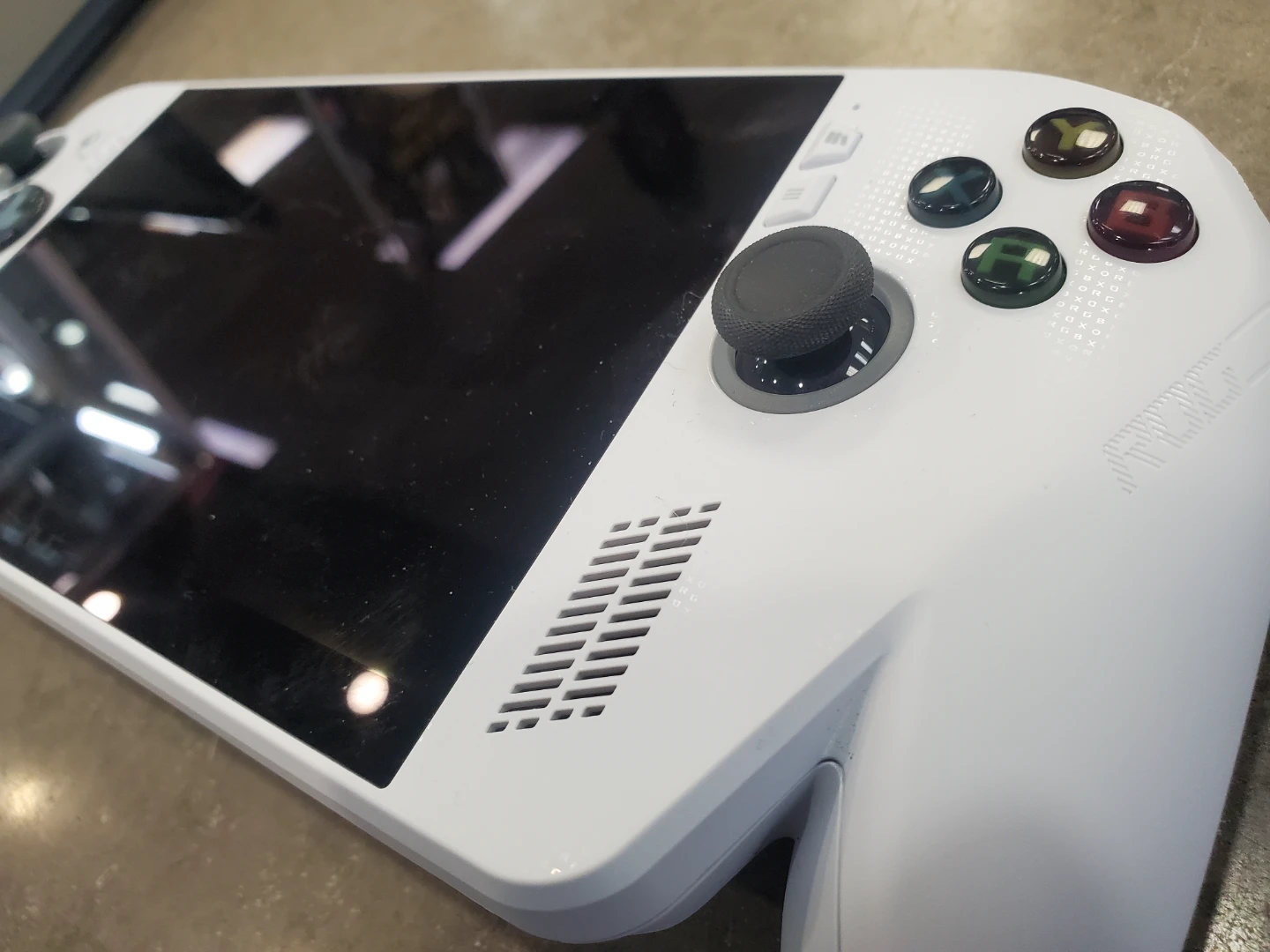 ASUS ROG / XBox Ally Handheld Gaming PC White - photo 3