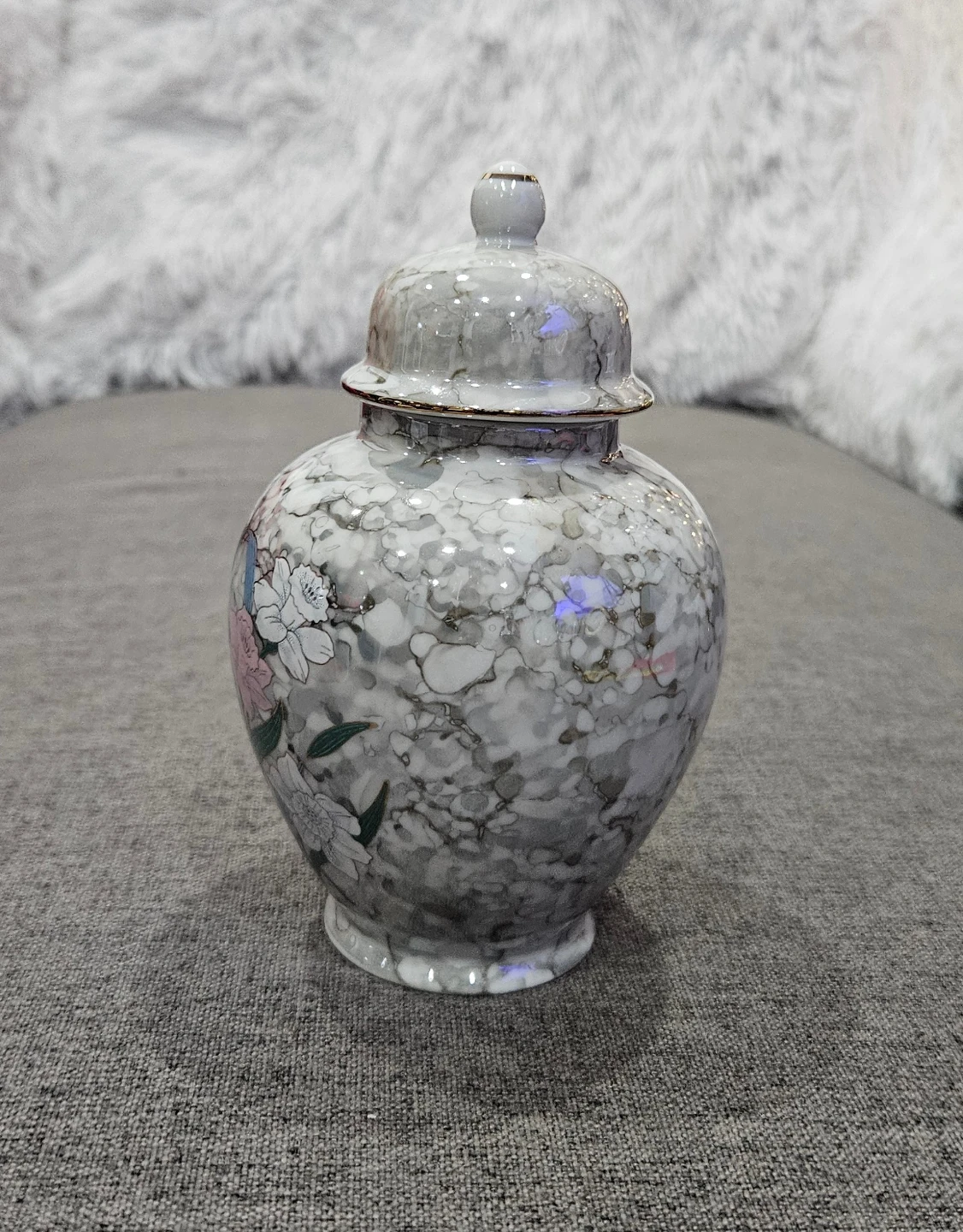 Fine China Made in Japan Vase - photo 3