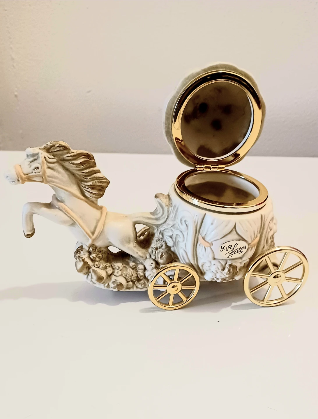 Vtg Italian Lorens Carriage