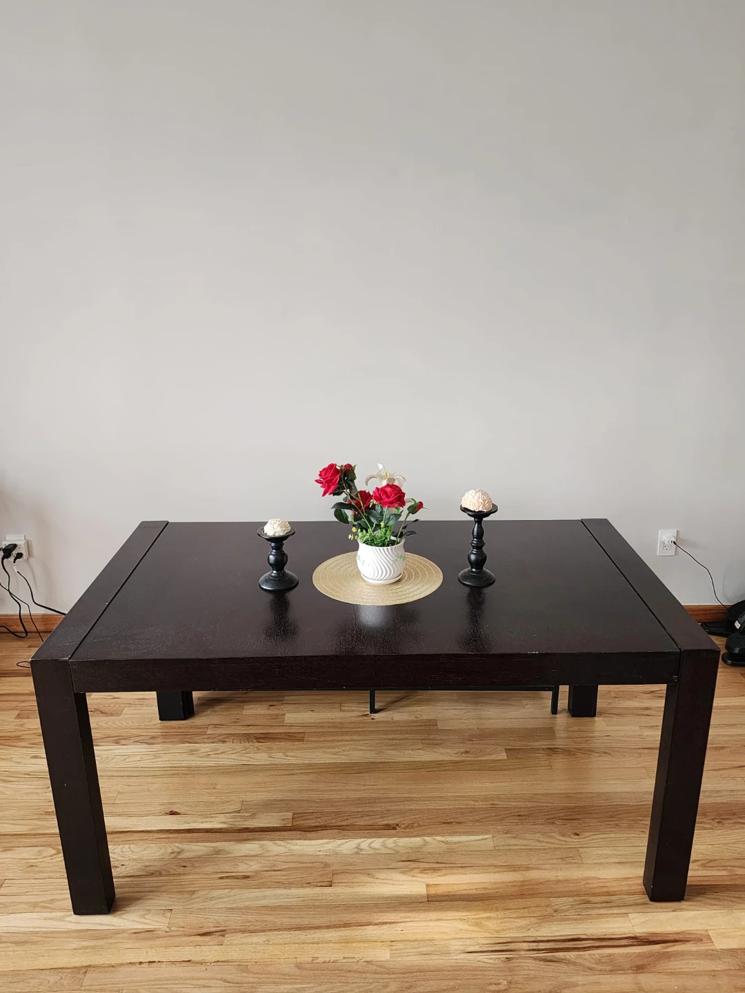 Dark Brown Wood Dining Table 🥕 - photo 2