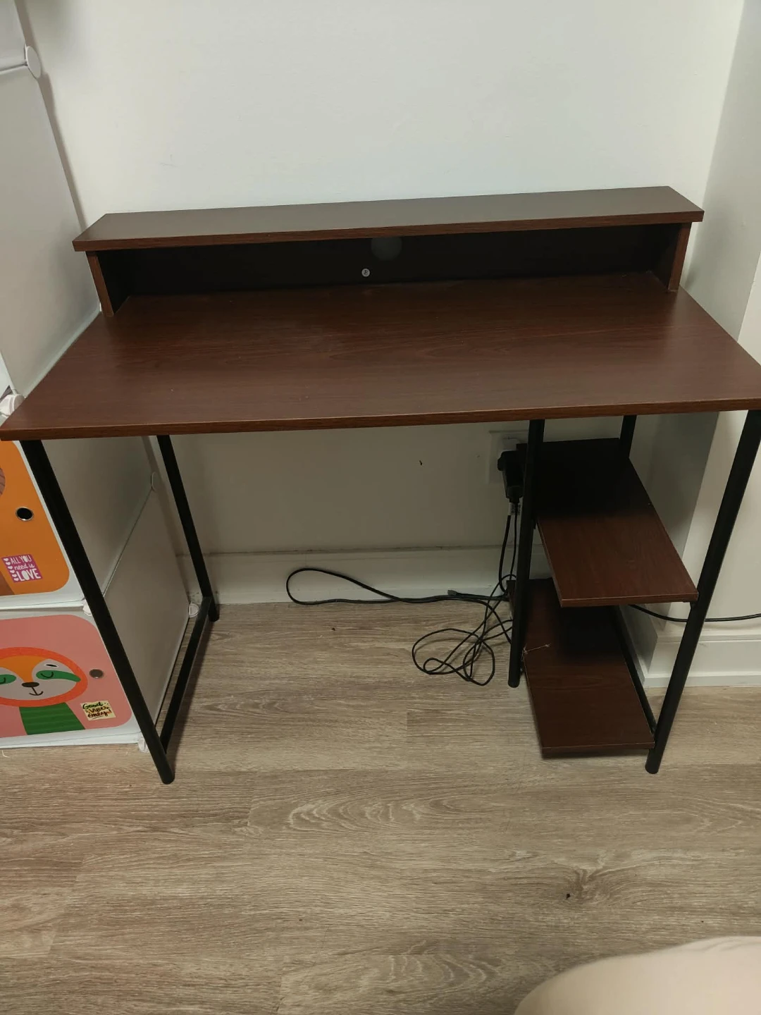 Desk and Office Chair Set - photo 3