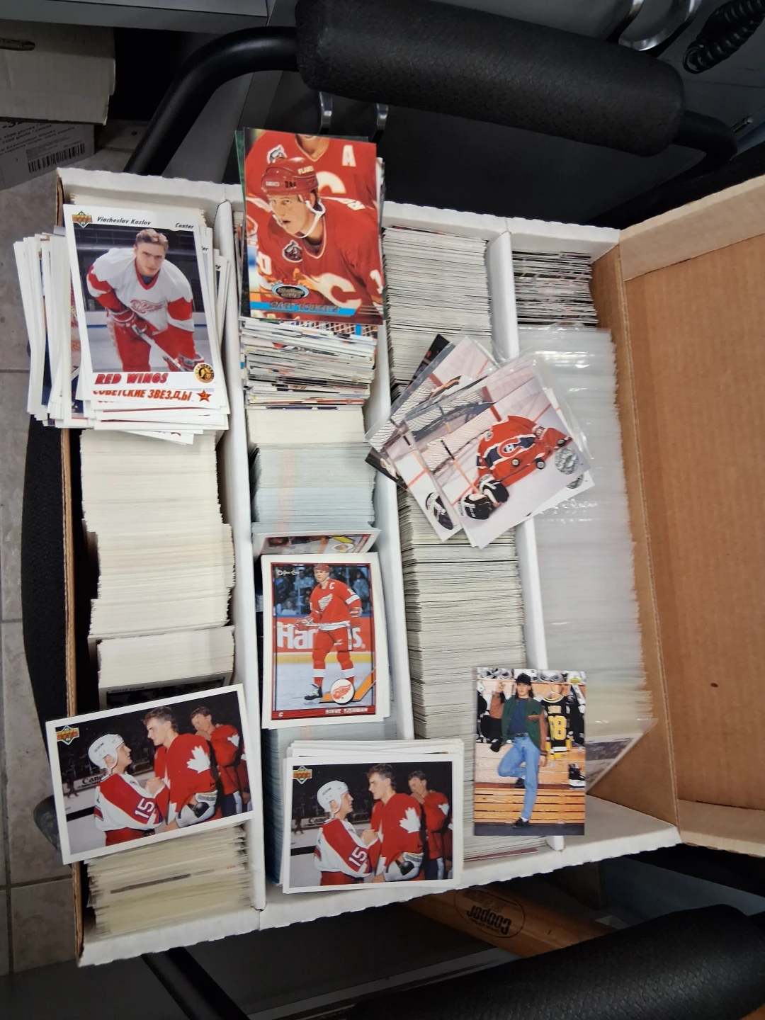 Huge amount of hockey cards Cheap!!! - photo 2