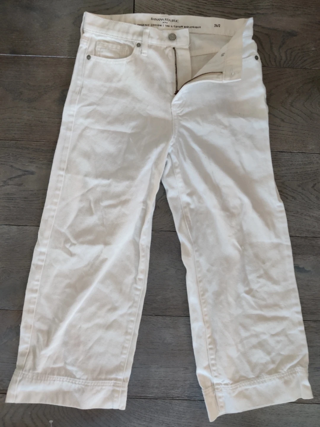 Banana Republic White Cropped Jeans - Size 26