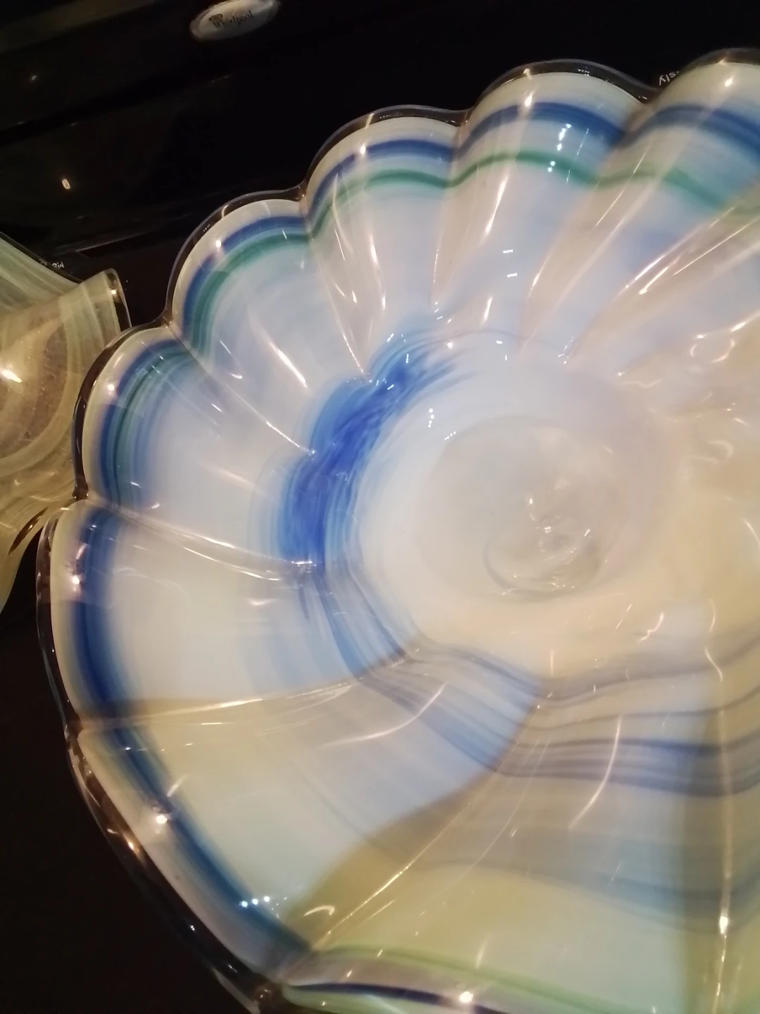 Stunning Vintage Large 1980’s Murano Art Glass Bowl 13x5" - photo 3