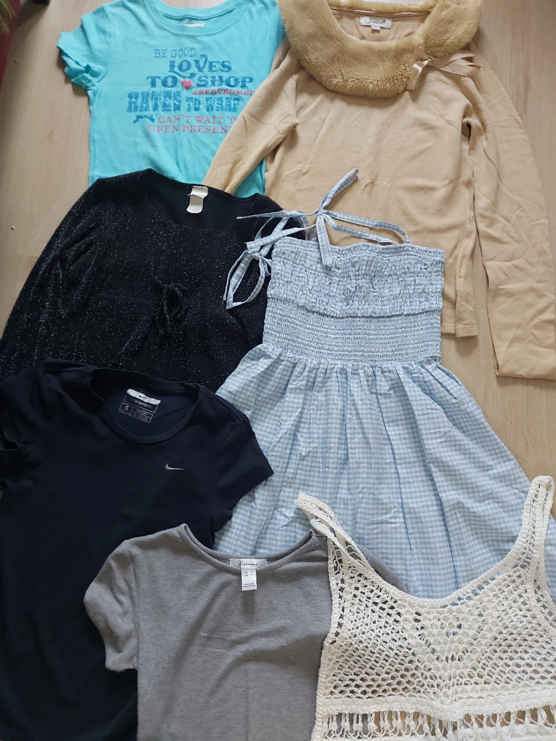 Assorted Women's Clothing Bundle - Various Brands & Sizes 🏆