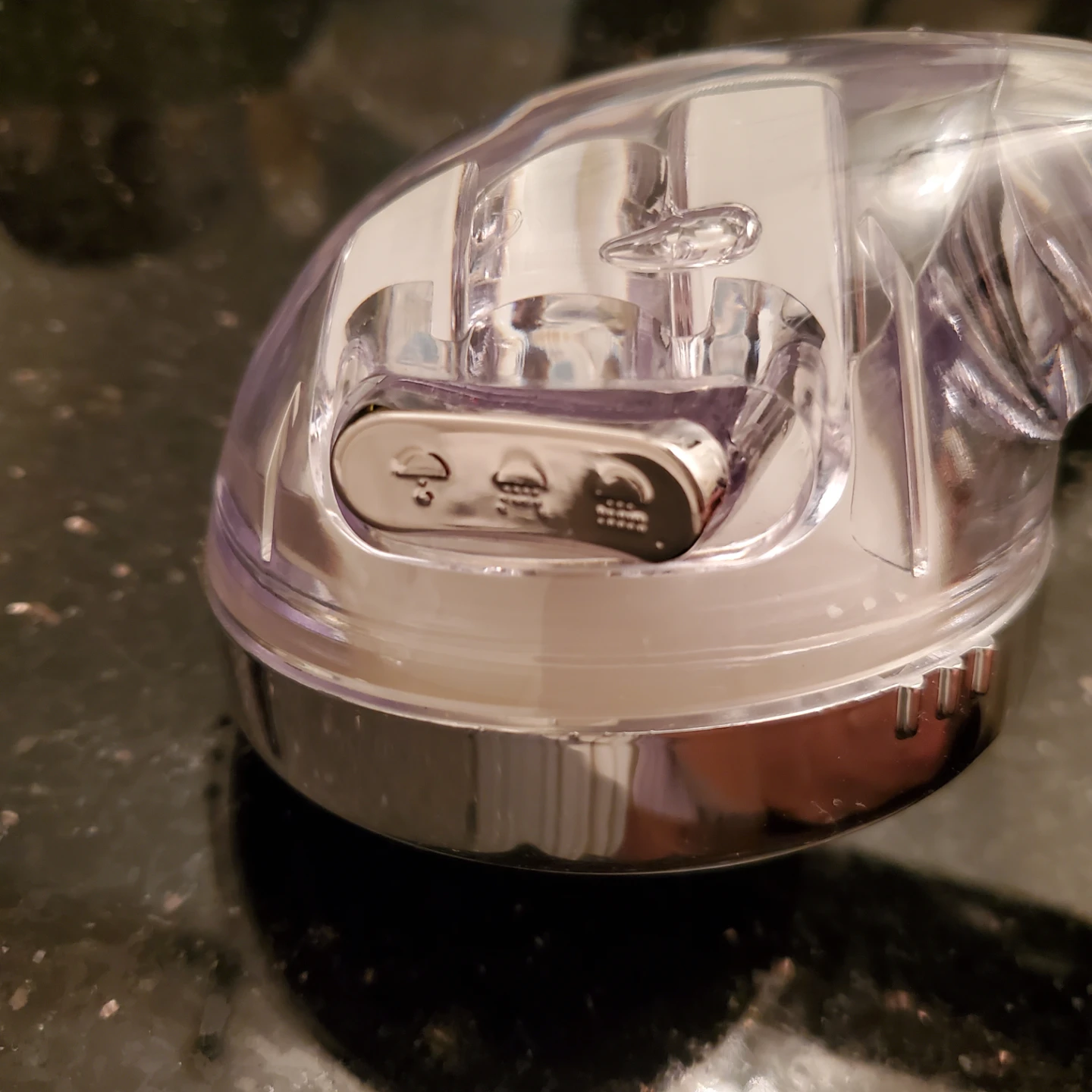 Shower Head with Mineral Balls🥕 - photo 3