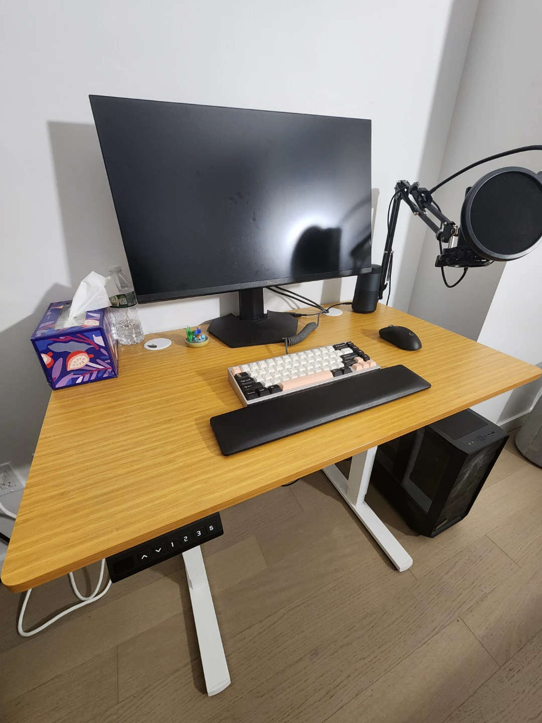 Adjustable Standing Desk - photo 2