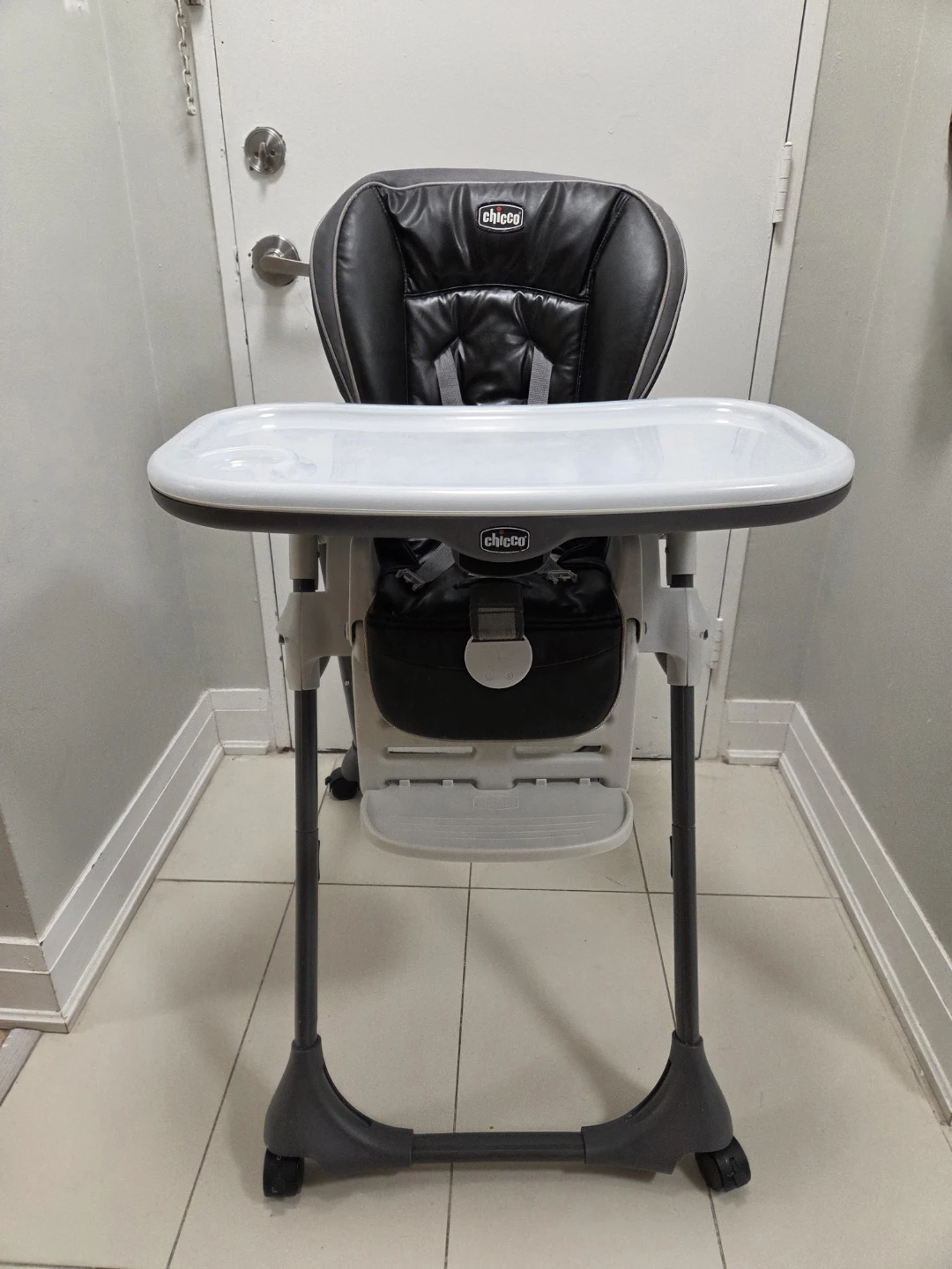 Chicco High Chair - Adjustable, Foldable, Portable, Easy Clean - photo 2