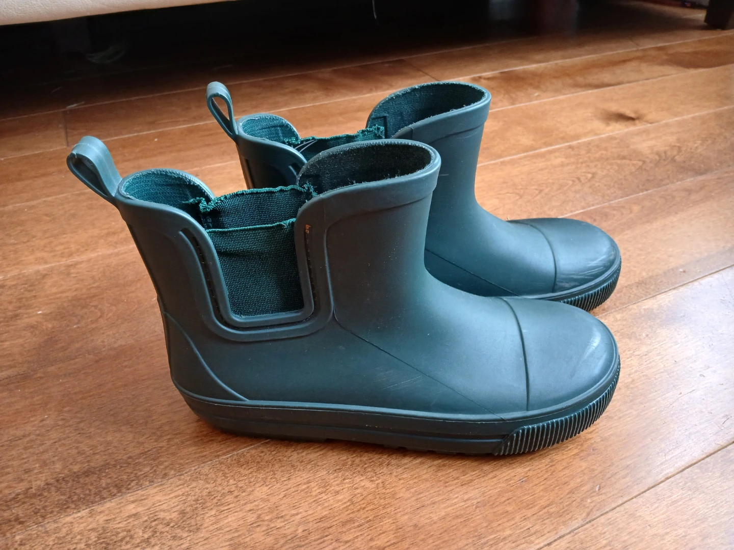 GAP Kids Green Rain Boots Size 1/2