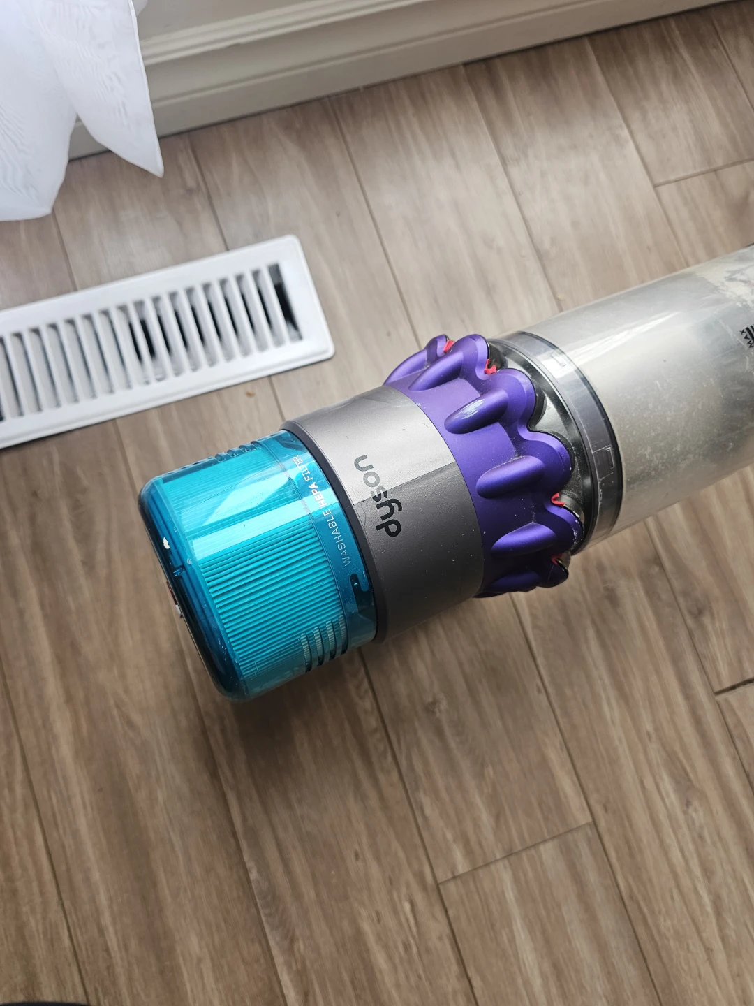 Dyson Gen5detect Cordless Vacuum Cleaner - photo 4