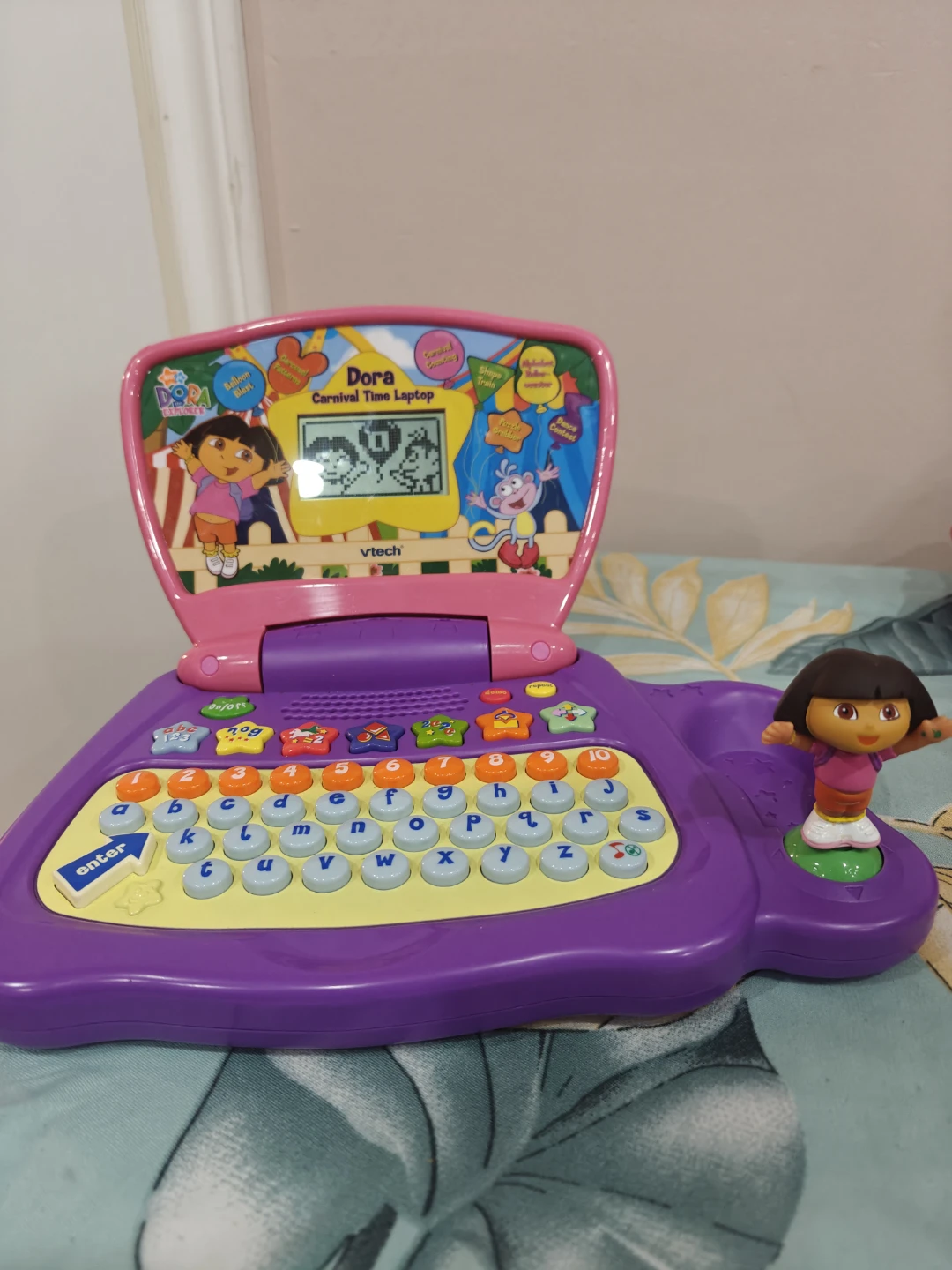 Dora the Explorer VTech Carnival Time Laptop - photo 2