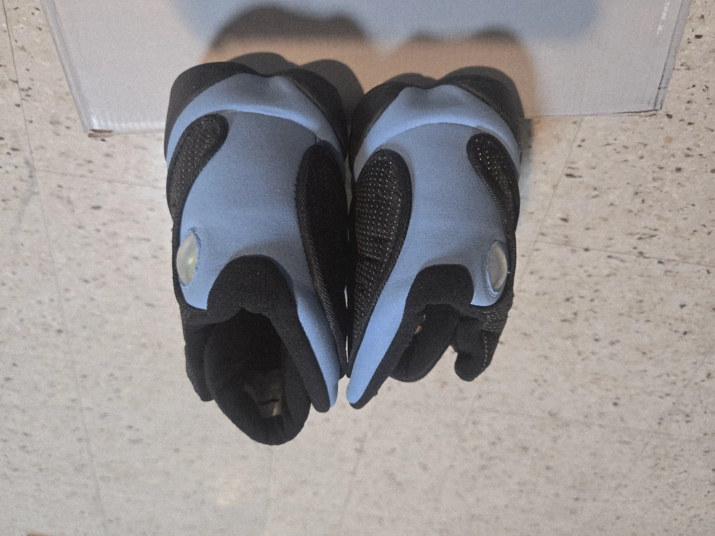 Air Jordan 13 Retro Shoes - photo 2