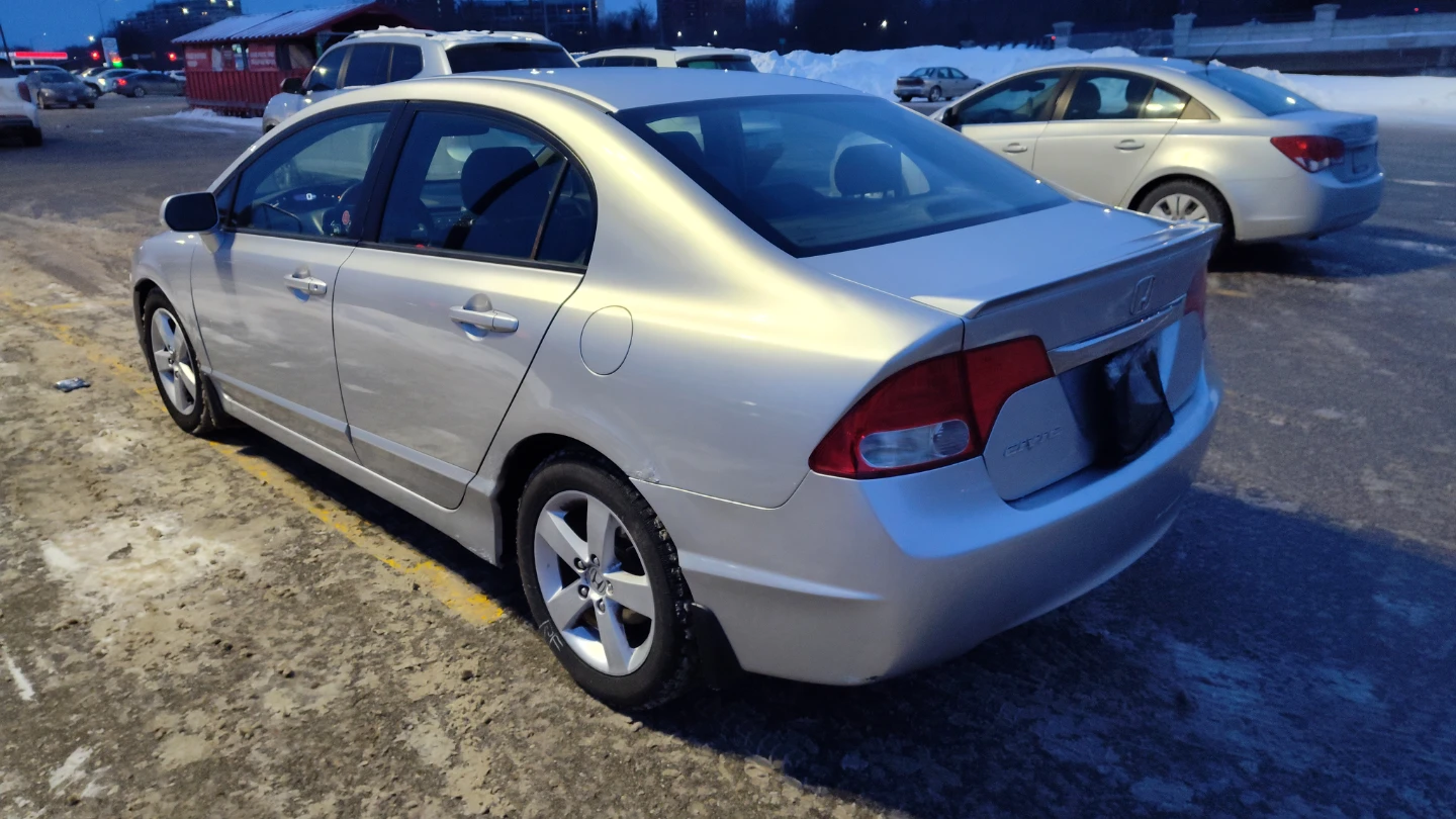 2009 Silver Honda Civic Sedan Safety Certified - photo 4