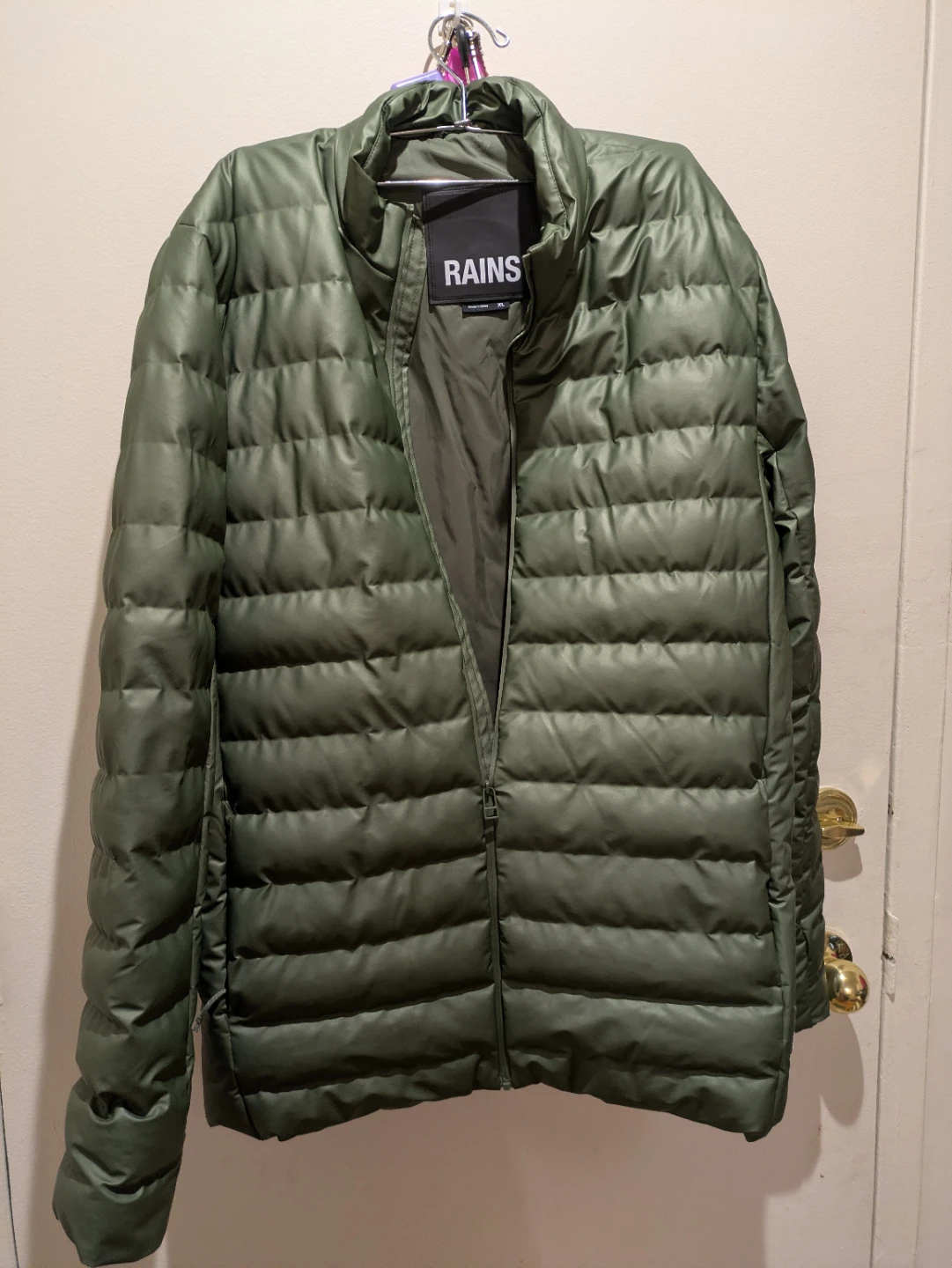 Rains Puffer Jacket - Olive Green
