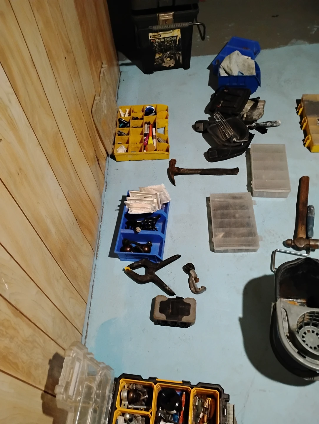 Manual Tile Cutter and Assorted Tools - photo 2