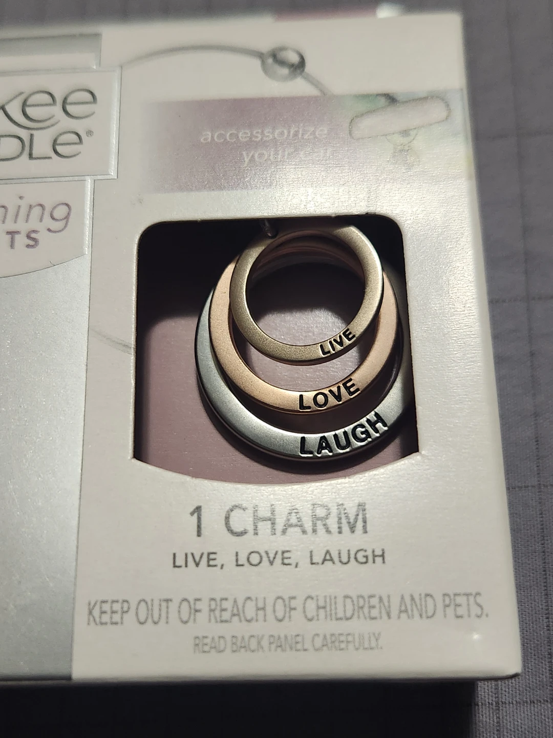 Yankee Candle Charming Scents Live Love Laugh Charm