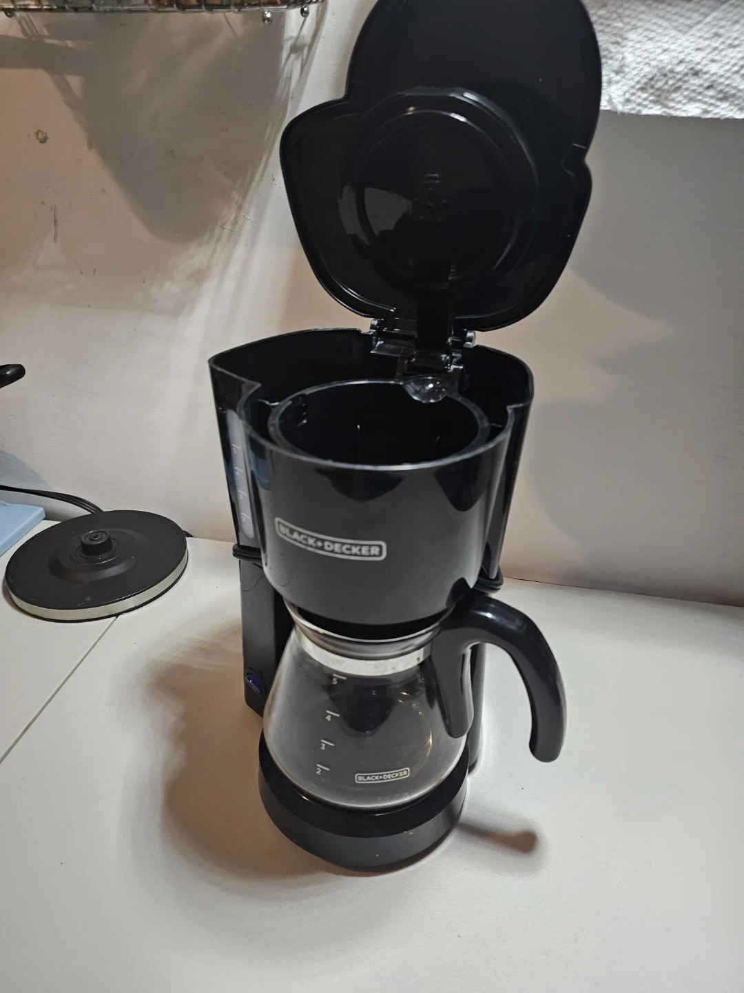Black+Decker 5-Cup Coffee Maker - photo 2