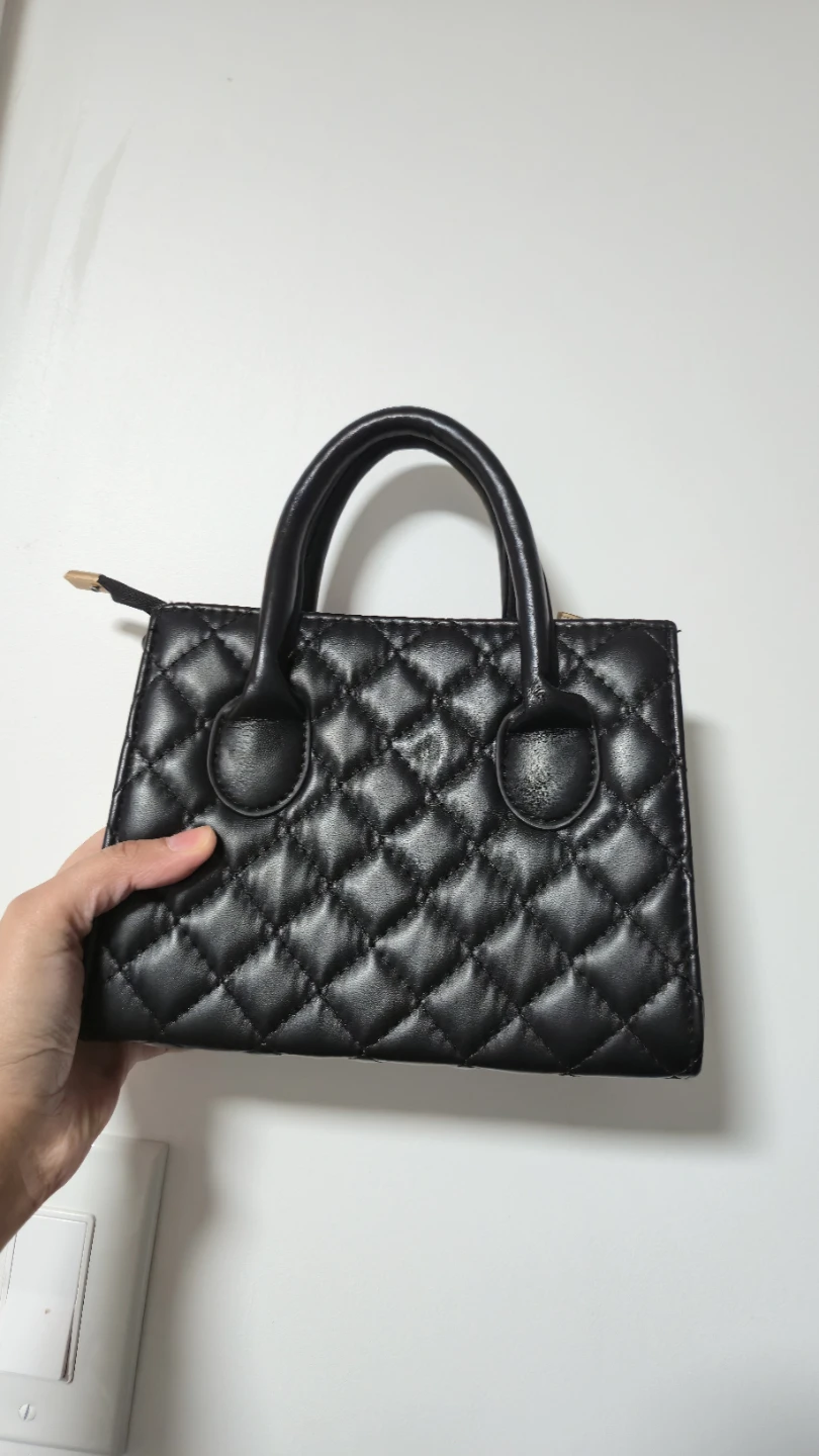 Black Quilted Handbag - photo 3