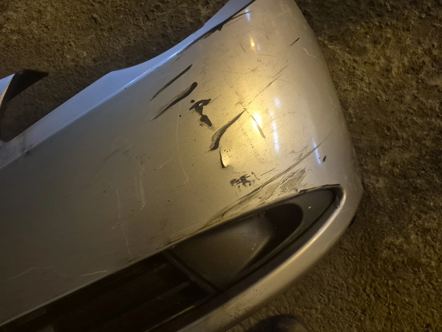 Hyundai Front Bumper - photo 2