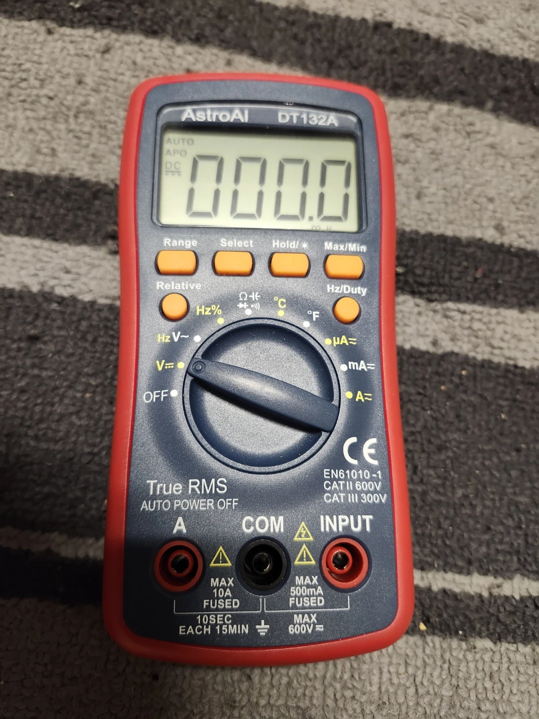 AstroAI DT132A Digital Multimeter LIKE NEW (no probe) - photo 2