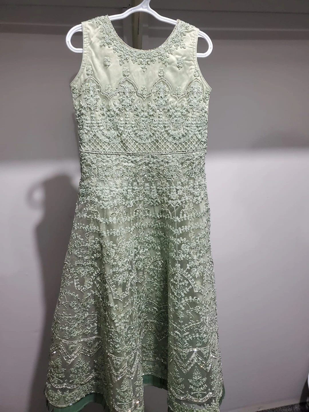 Green Embellished dress - photo 2