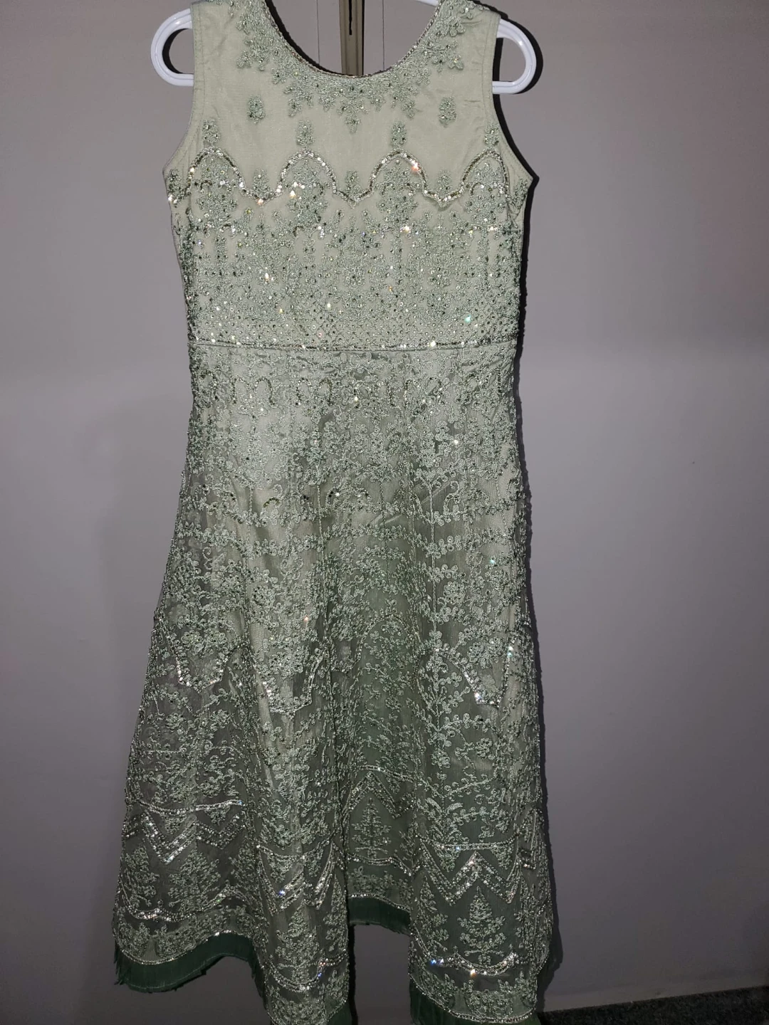 Green Embellished dress - photo 5