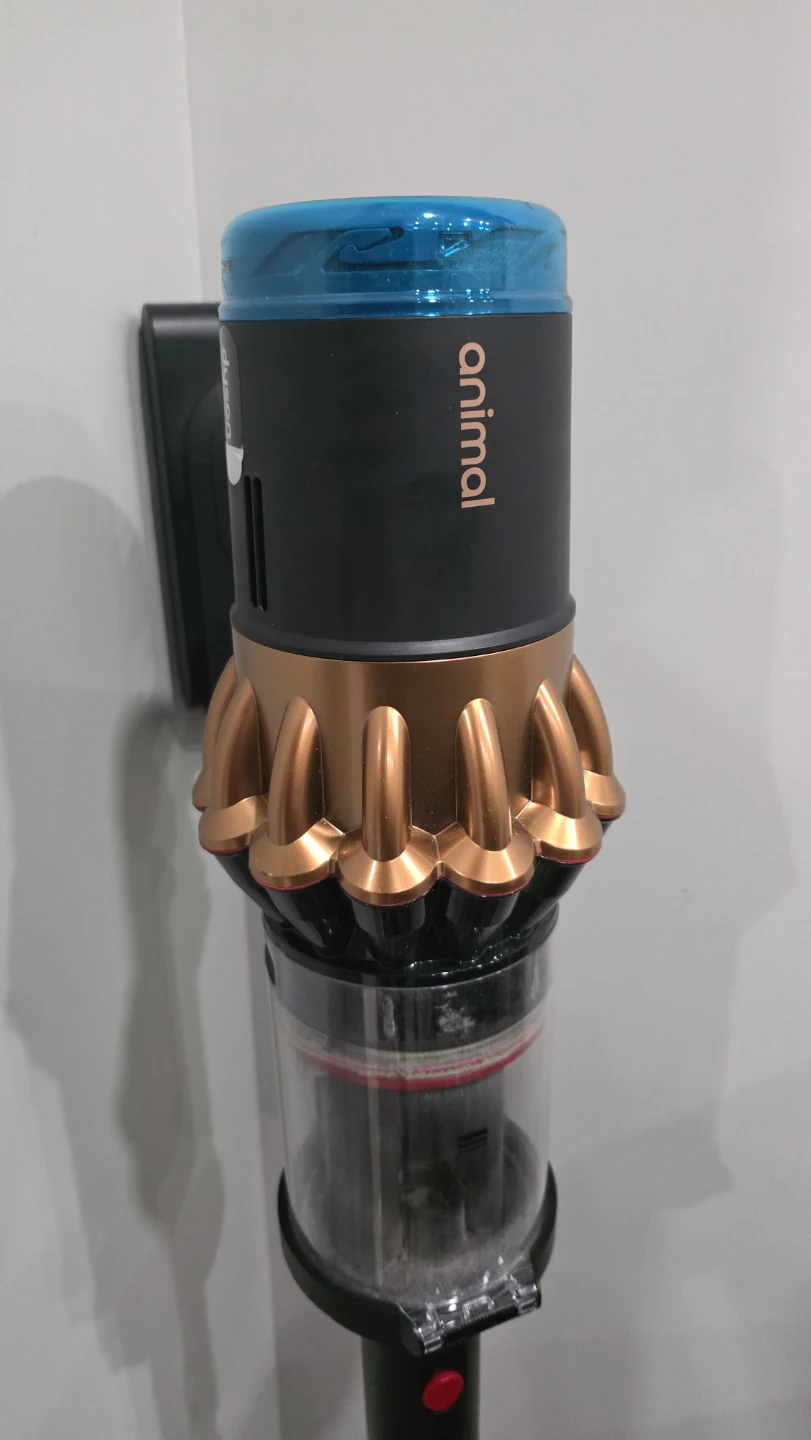 Dyson V16 Piston Animal (Black/Copper)