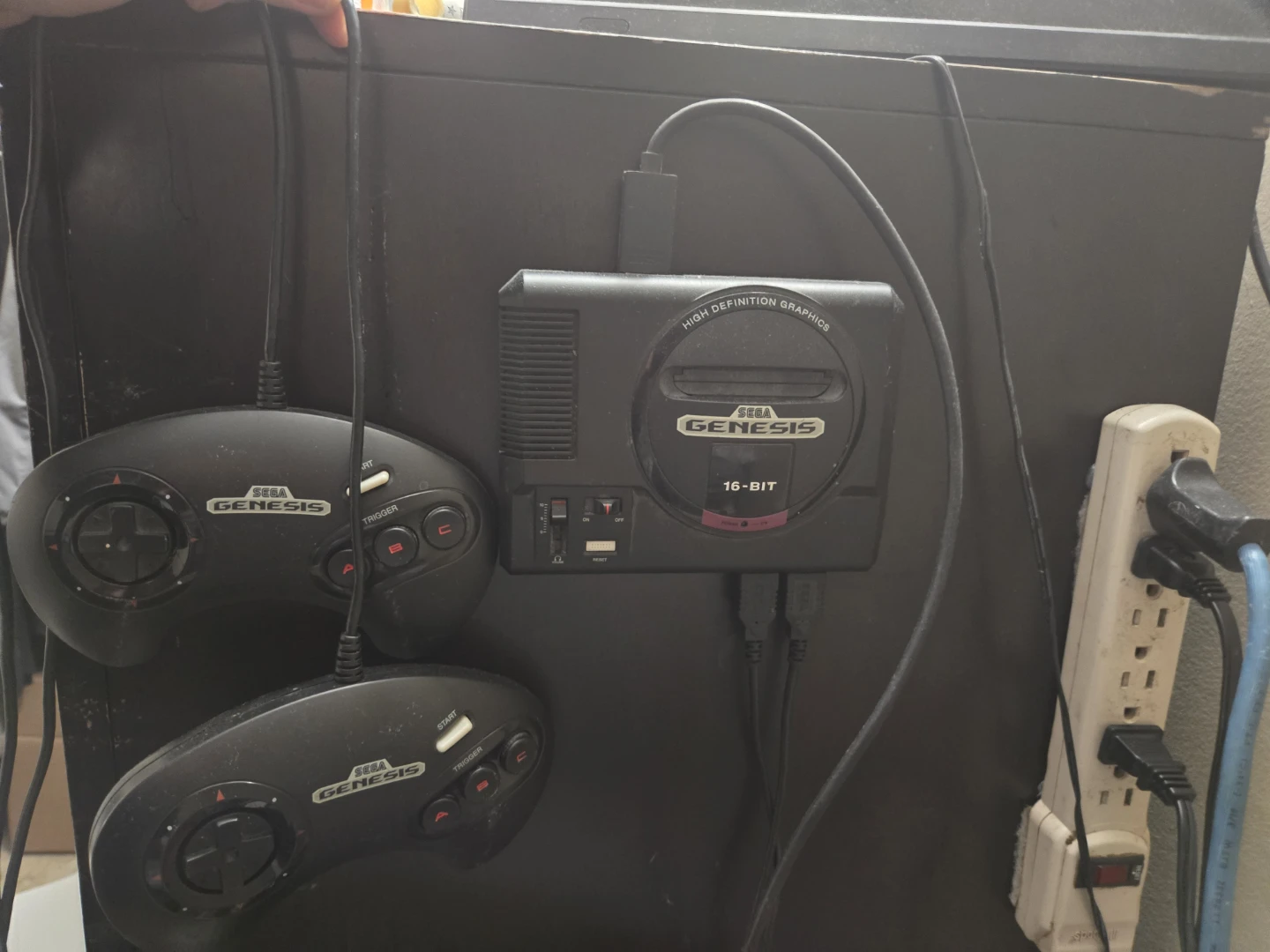 Sega Genesis 16-Bit Console with 2 Controllers