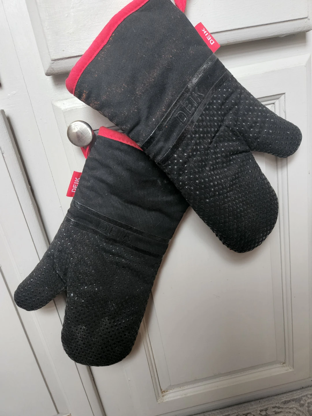 DEIK Oven Mitts - photo 2