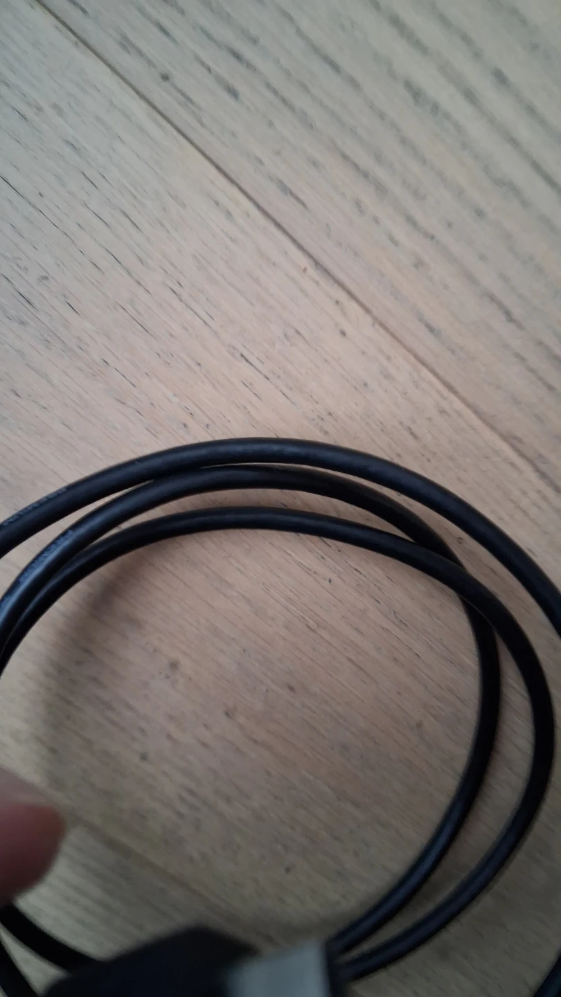 HDMI Cable 1.8m Long - photo 2