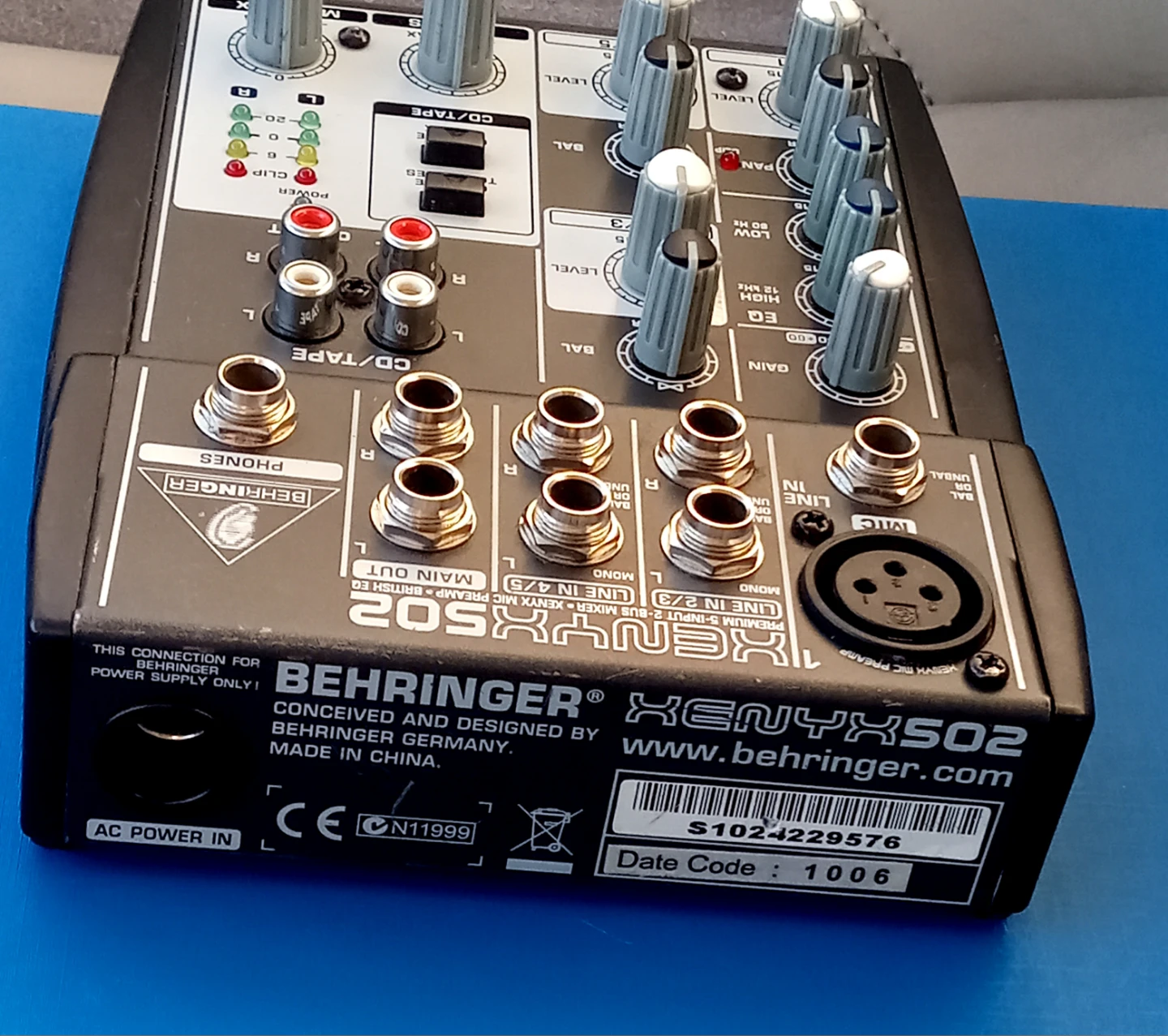 Behringer Xenyx 502 Premium 5-Input Mixer - photo 2