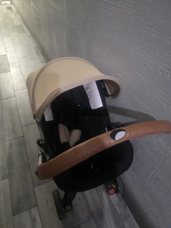 Doona Infant Car Seat/Stroller