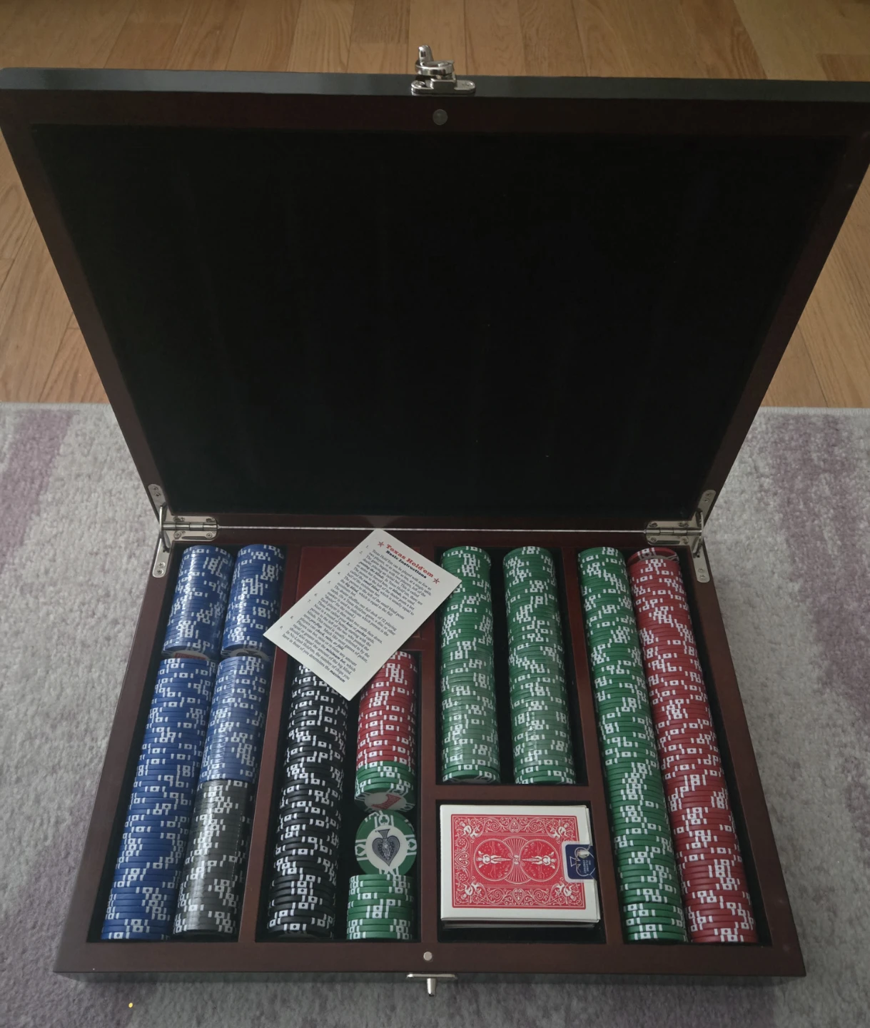 Bicycle Texas Hold'em Poker Set with Case - photo 2
